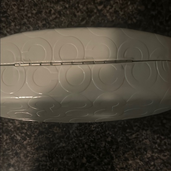 Coach Eyeglass Elegant White Textured Decorative case - Picture 5 of 7